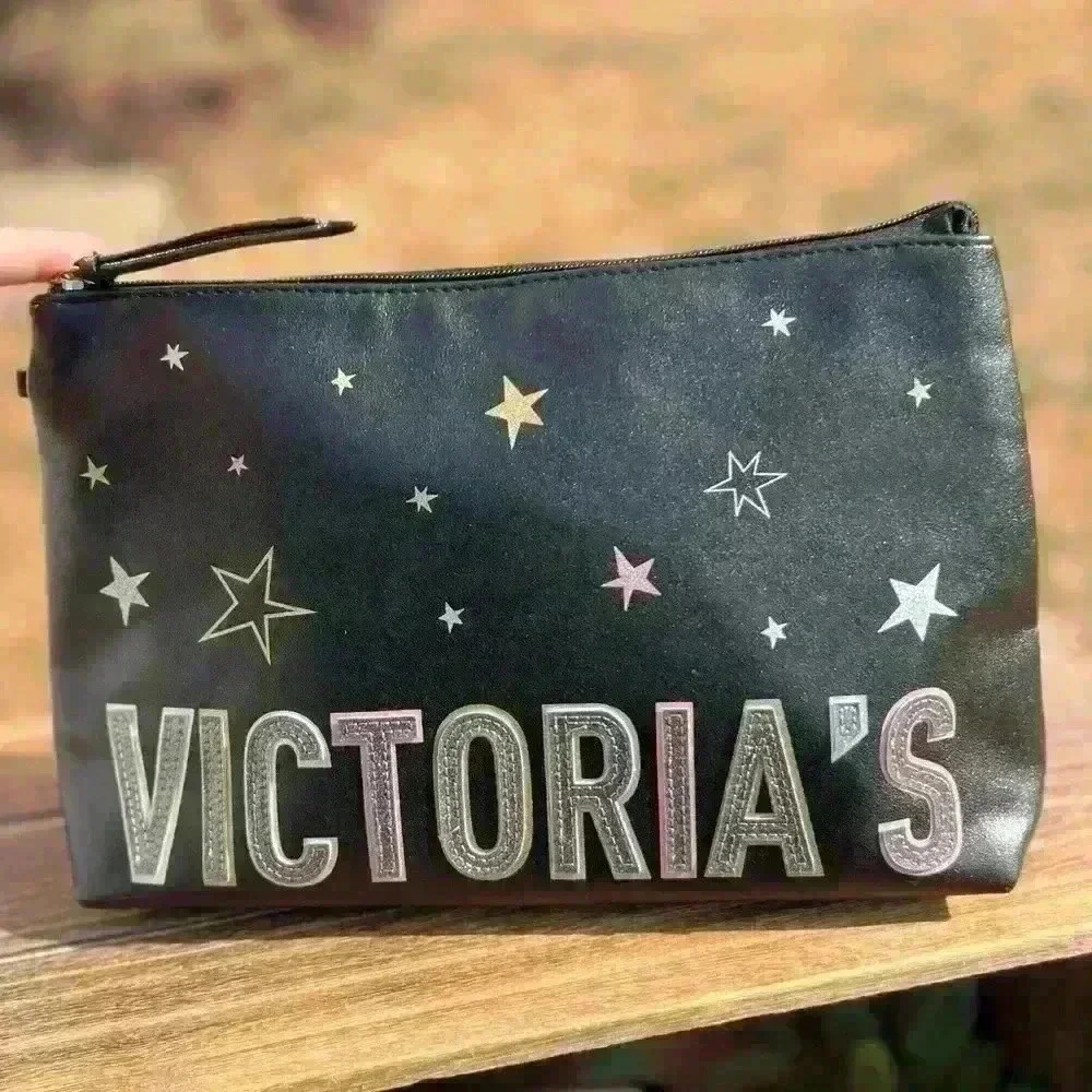 NWOT Victoria’s Secret Cosmetic bag/Pouch/Purse/beauty bag/makeup bag/Travel bag
